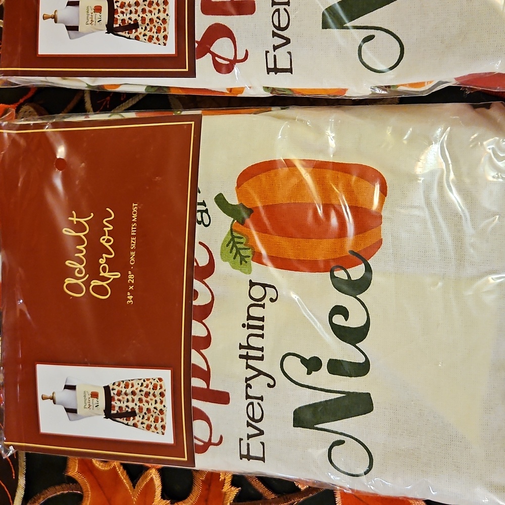 Festive Fall Apron Set - Picture 2 of 6